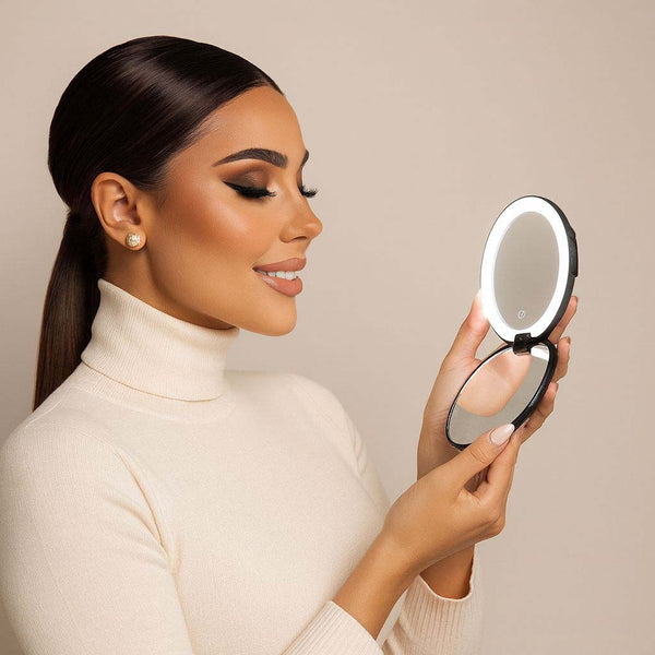 Taylor Lighted Compact with 10x Magnification by Fancii & Co. in CHARCOAL CHIC