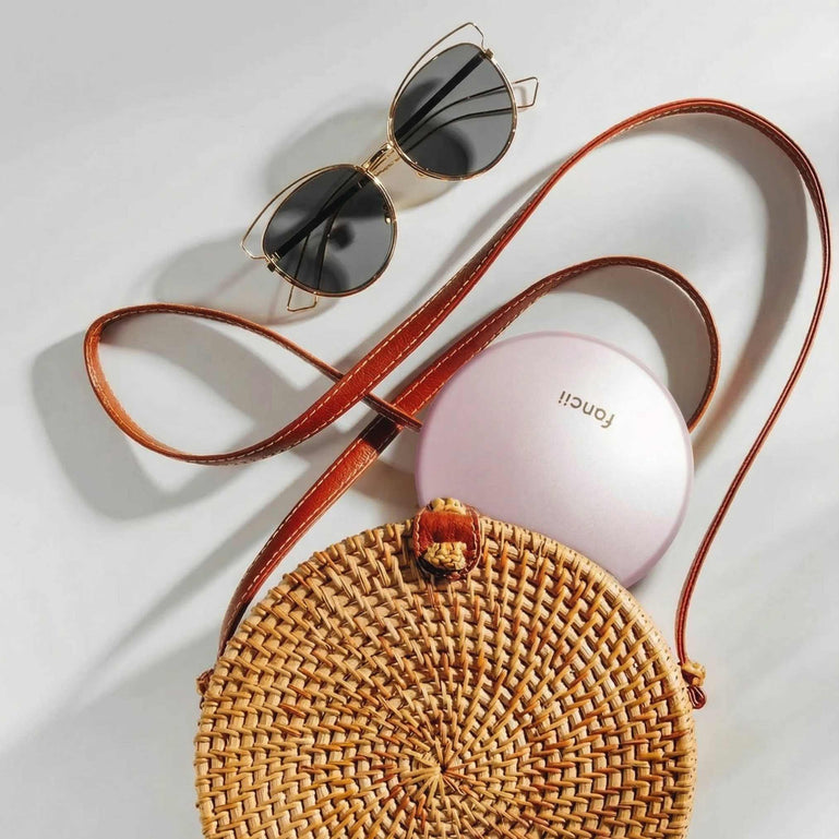 ROSE GOLD SUGAR PLUM Taylor compact mirror with light