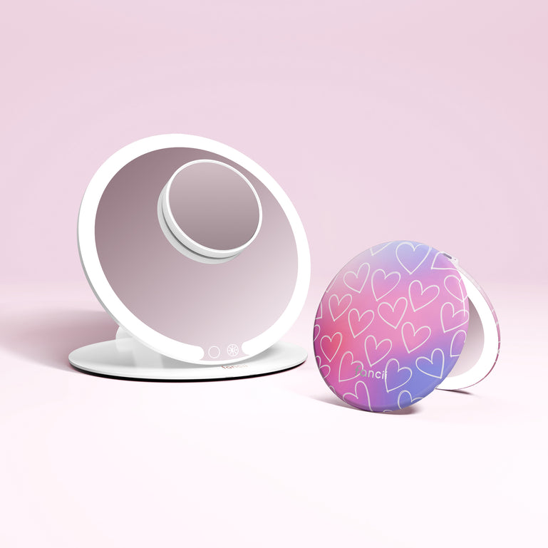 Abigail White / 10x Magnifying Mirror LOVE STRUCK